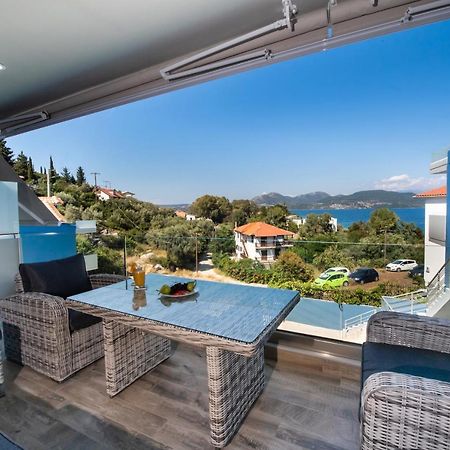 Blue House luxury apartment Nikiana Extérieur photo