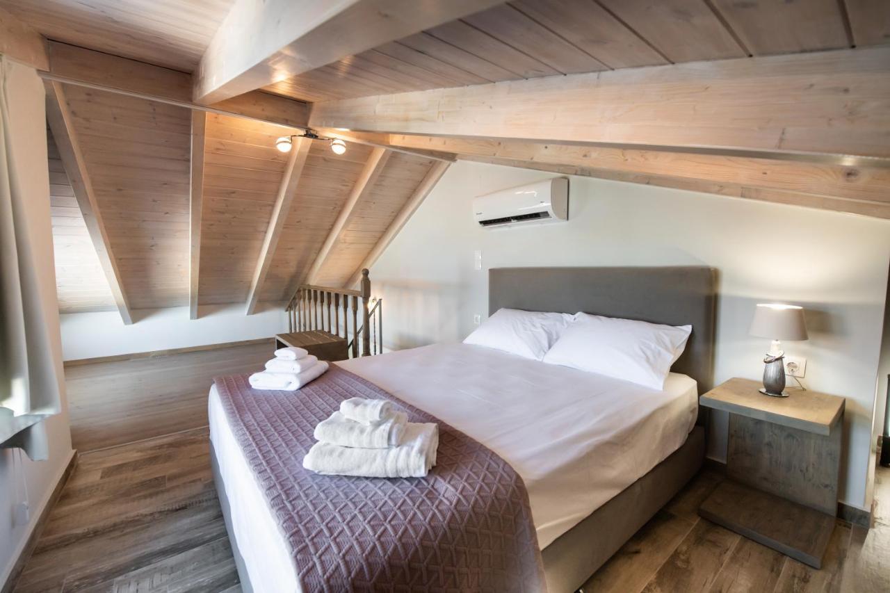 Blue House luxury apartment Nikiana Extérieur photo